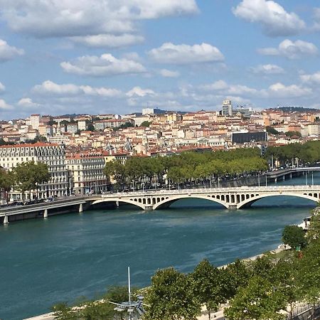 ليون La Guylhostiere Chambre D'Hotes, 4 Epis Gites De France, Demeure De Caractere المظهر الخارجي الصورة